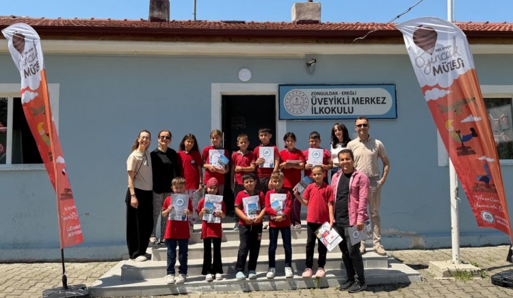 KÖY OKULLARI SOSYAL SORUMLULUK AĞI PROJESİ ÜVEYİKLİ’DE DEVAM ETTİ KÖY OKULLARI SOSYAL SORUMLULUK AĞI PROJESİ ÜVEYİKLİ’DE DEVAM ETTİ