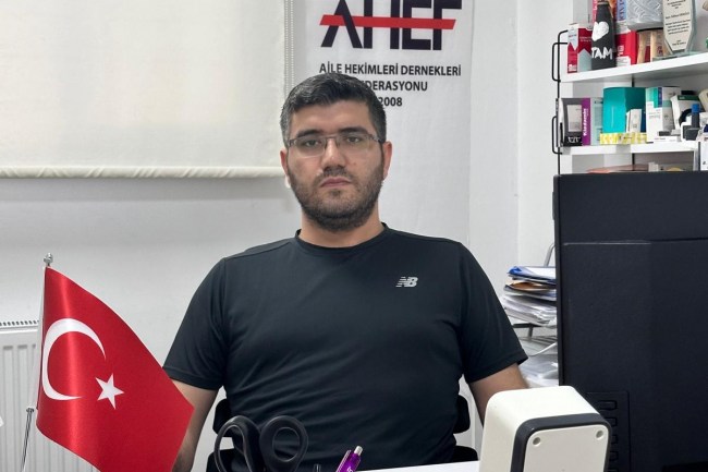 AİLE HEKİMLERİNİN SORUNLARI ÇÖZÜLMELİ