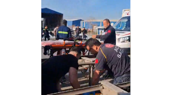 HENÜZ 16 YAŞINDAYDI, MOTORSİKLET KAZASINDA AĞIR YARALANDI... HENÜZ 16 YAŞINDAYDI, MOTORSİKLET KAZASINDA AĞIR YARALANDI...