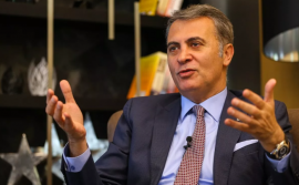 BEŞİKTAŞ ESKİ BAŞKANI FİKRET ORMAN GÖZALTINA ALINDI...